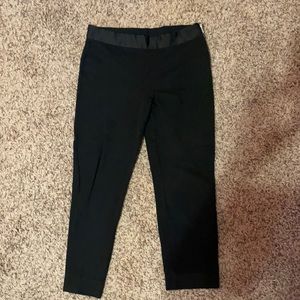Black Everlane stretch pants